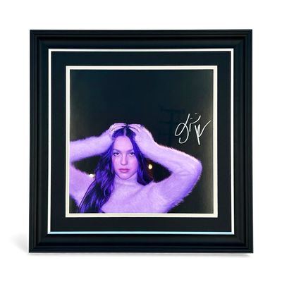 Olivia Rodrigo Signed Photo In Luxury Handmade Wooden Frame & Certificate Of Authenticity Music Memorabilia Autograph Auto Guts Poster