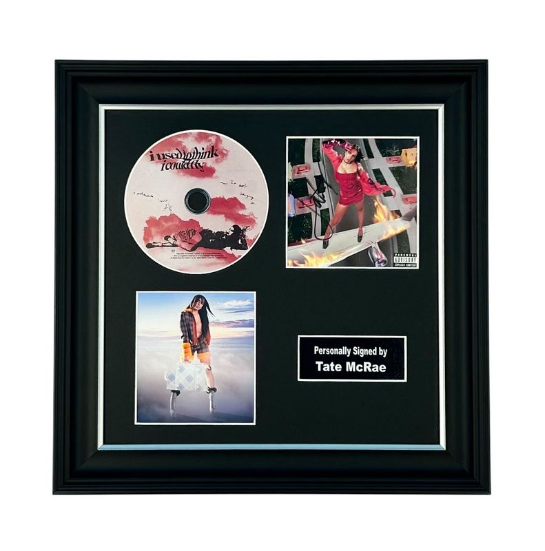 Tate McRae Signed Photo & CD In Luxury Handmade Wooden Frame & Certificate Of Authenticity Music Memorabilia Autograph Auto I Used To Think I Could Fly Poster