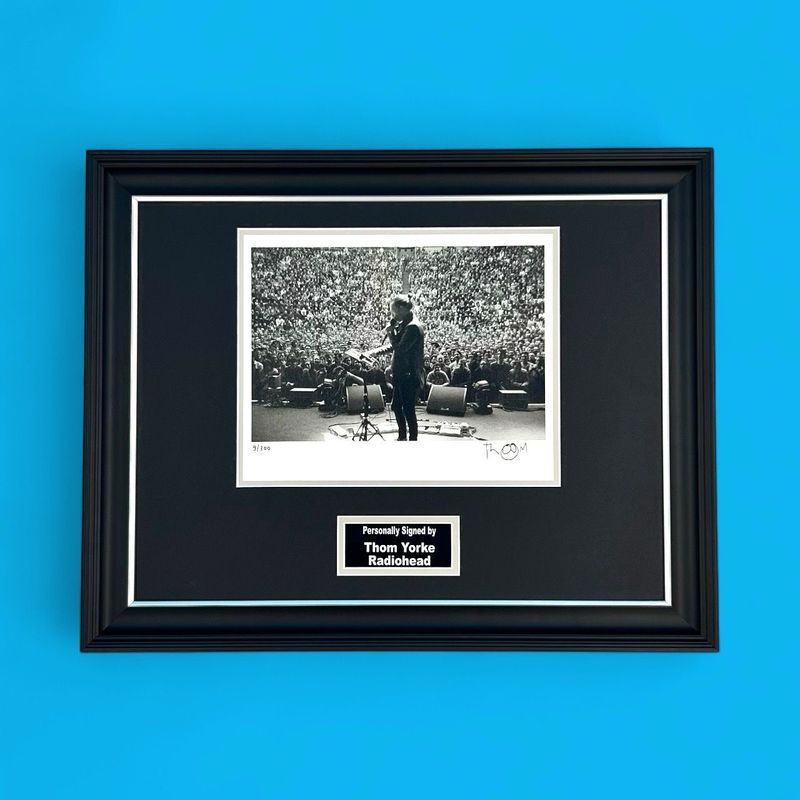 Thom Yorke Signed Limited Edition & Numbered Photo In Luxury Handmade Wooden Frame & Certificate Of Authenticity Music Memorabilia Autograph Auto Radiohead Poster