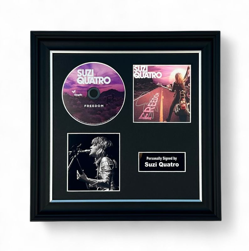 Suzi Quatro Signed Photo & CD In Luxury Handmade Wooden Frame & Certificate Of Authenticity Music Memorabilia Autograph Auto Freedom Poster Suzi Quatro Signed Photo & CD In Luxury Handmade Wooden Frame & Certificate Of Authenticity Music Memorabilia Autograph Auto Freedom Poster