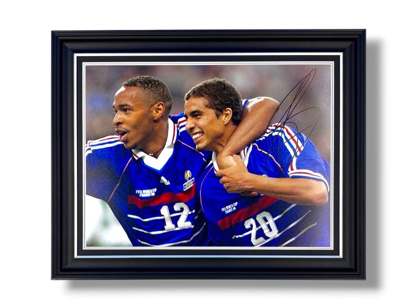 David Trezeguet Signed Photo In Luxury Handmade Wooden Frame & Certificate Of Authenticity Football Soccer Memorabilia Autograph Auto France Poster David Trezeguet Signed Photo In Luxury Handmade Wooden Frame & Certificate Of Authenticity Football Soccer Memorabilia Autograph Auto France Poster