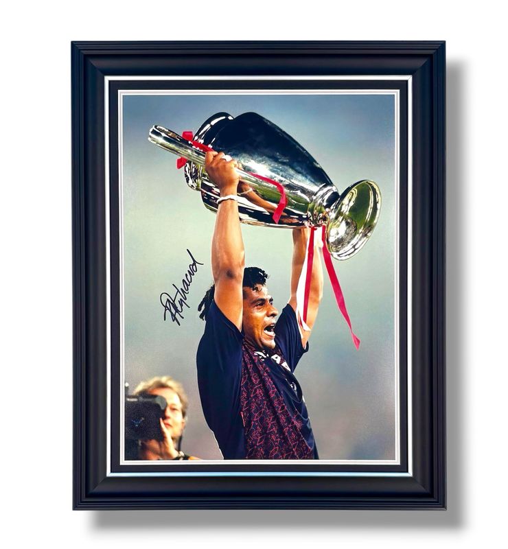 Frank Rijkaard Signed Photo In Luxury Handmade Wooden Frame & Certificate Of Authenticity Football Soccer Memorabilia Autograph Auto AFC Ajax Poster Frank Rijkaard Signed Photo In Luxury Handmade Wooden Frame & Certificate Of Authenticity Football Soccer Memorabilia Autograph Auto AFC Ajax Poster