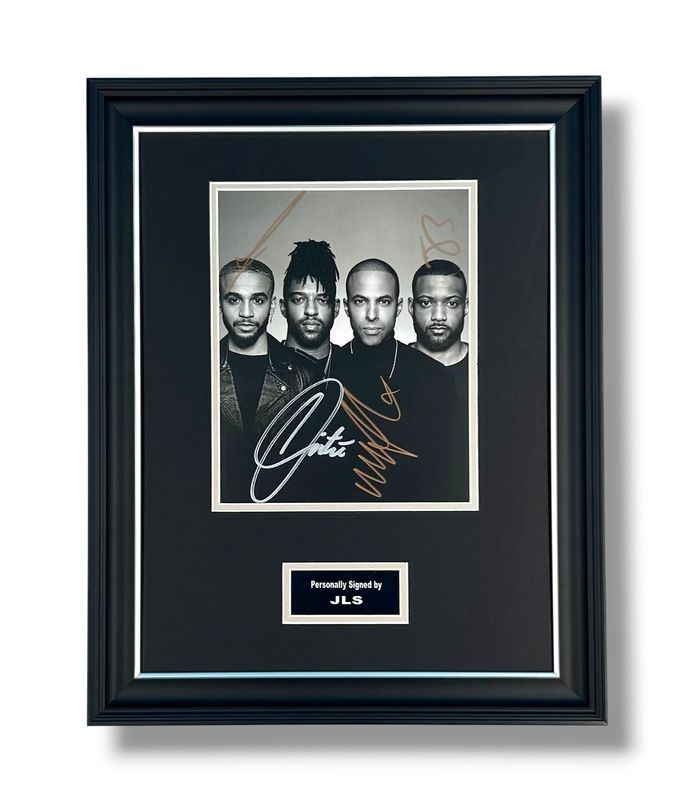 JLS Signed Photo In Luxury Handmade Wooden Frame & Certificate Of Authenticity Music Memorabilia Autograph Auto Poster JLS Signed Photo In Luxury Handmade Wooden Frame & Certificate Of Authenticity Music Memorabilia Autograph Auto Poster