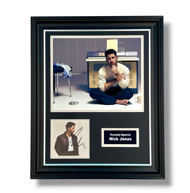 Nick Jonas Signed Photo In Luxury Handmade Wooden Frame & Certificate Of Authenticity Music Memorabilia The Jonas Brothers Autograph Auto Sunday Best Poster