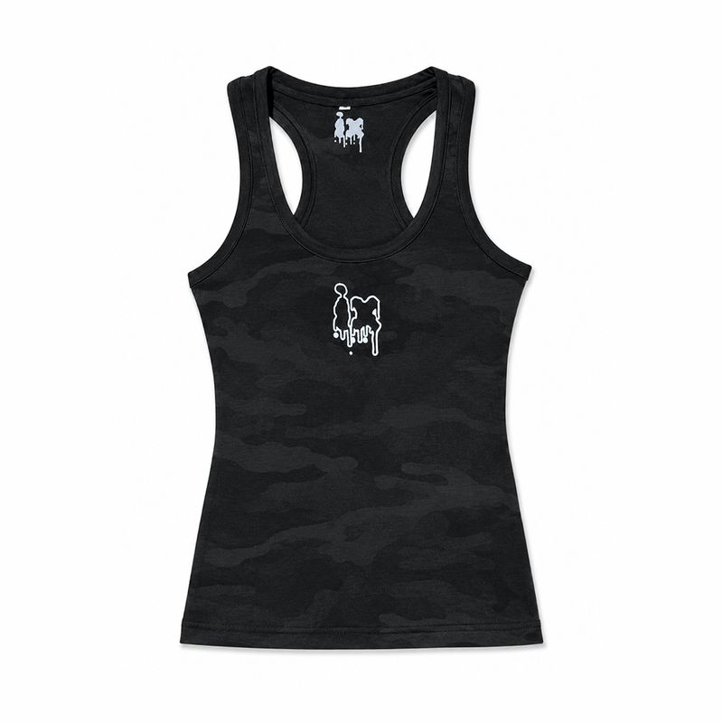 nine camo tank