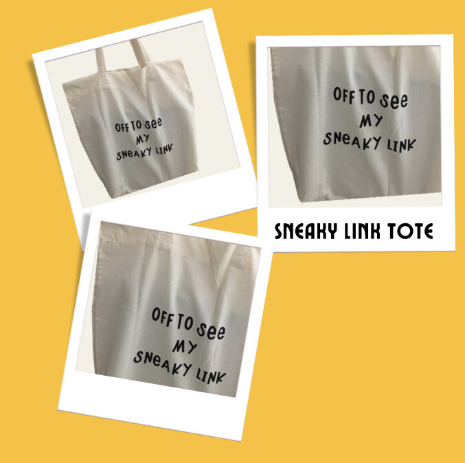 Sneaky link Tote