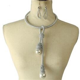 Cord White Pearl Drop Necklace &amp; Earring Set (Silver)