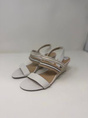 Talbots Ribbon Trim Wedge