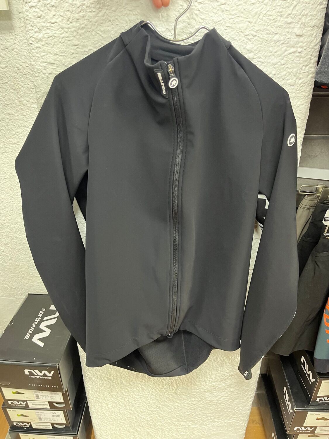 VESTE ASSOS MILLE GT WINTER EVO BLACK