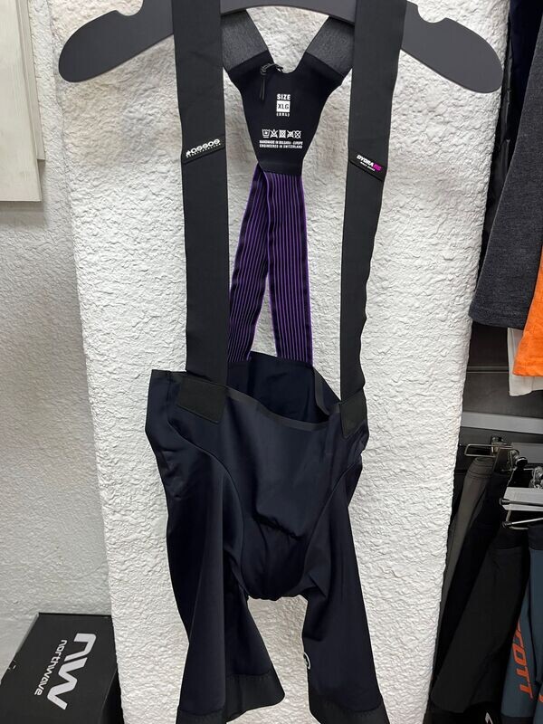 Cuissard ASSOS Dyora RS S9 Noir/Violet