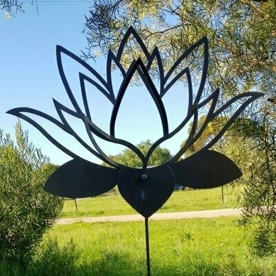 Lotus 3D Large Garden Stake, 2mm Mild Steel