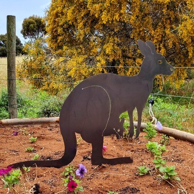 Kangaroo with Joey, Large Garden Stake, 2mm Mild Steel