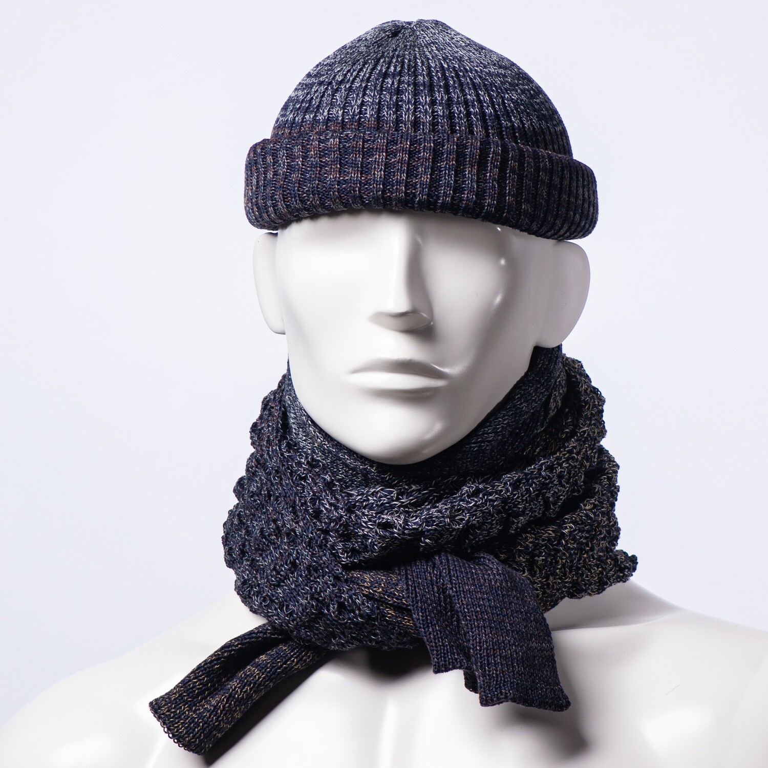 Heavy Ribbed Skull and Textured Scarf in a Gradation of Pure Melange Cotton Yarns