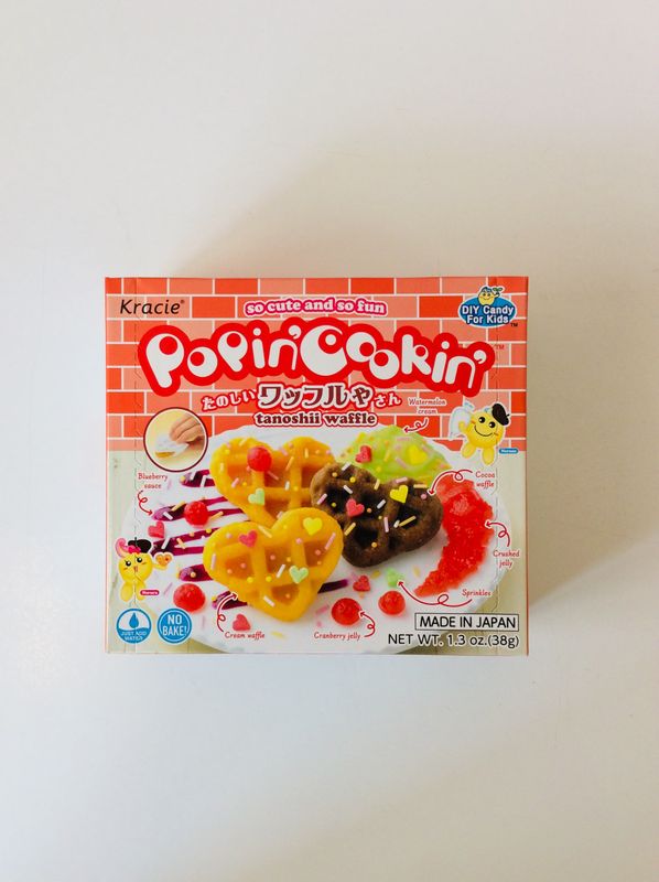 Kracie Tanoshii Waffle DIY Candy Kit