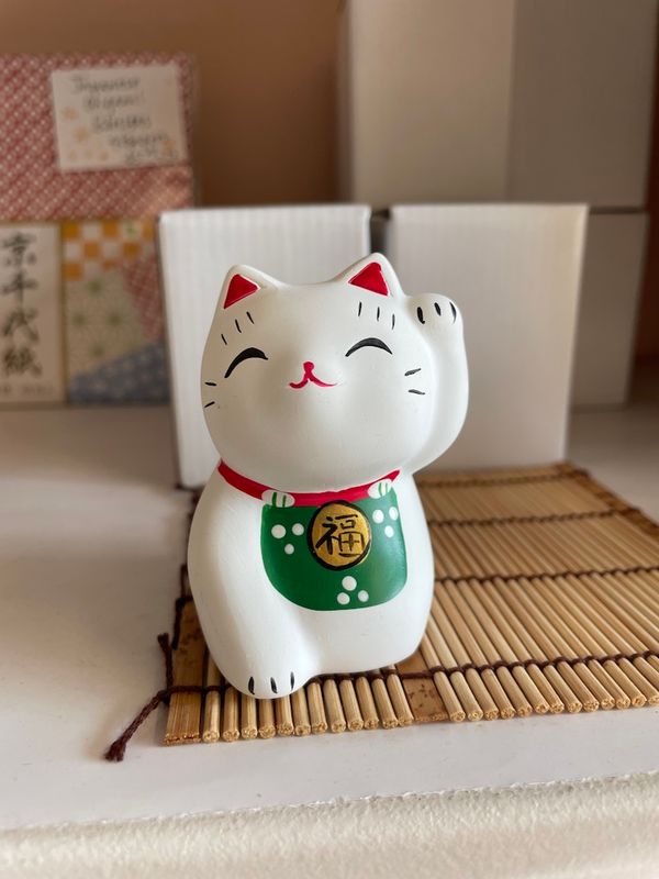 Maneki Neko Lucky Cat