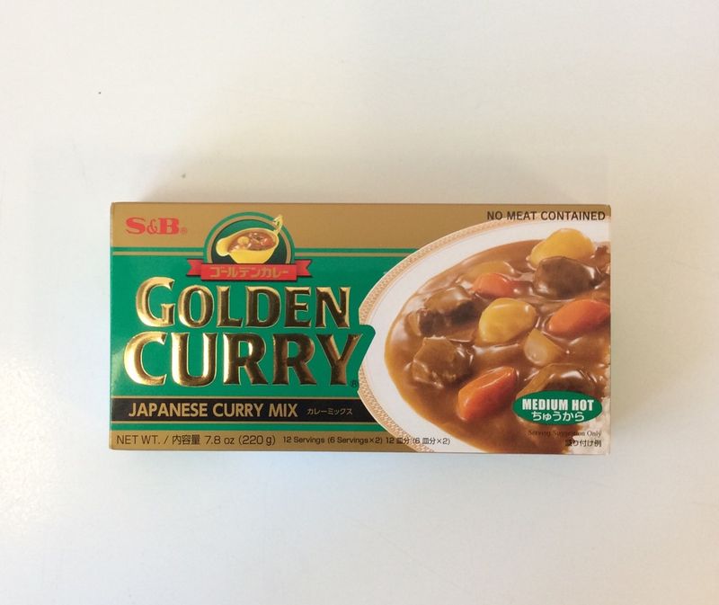 S&amp;B Golden Curry Roux Medium-Hot