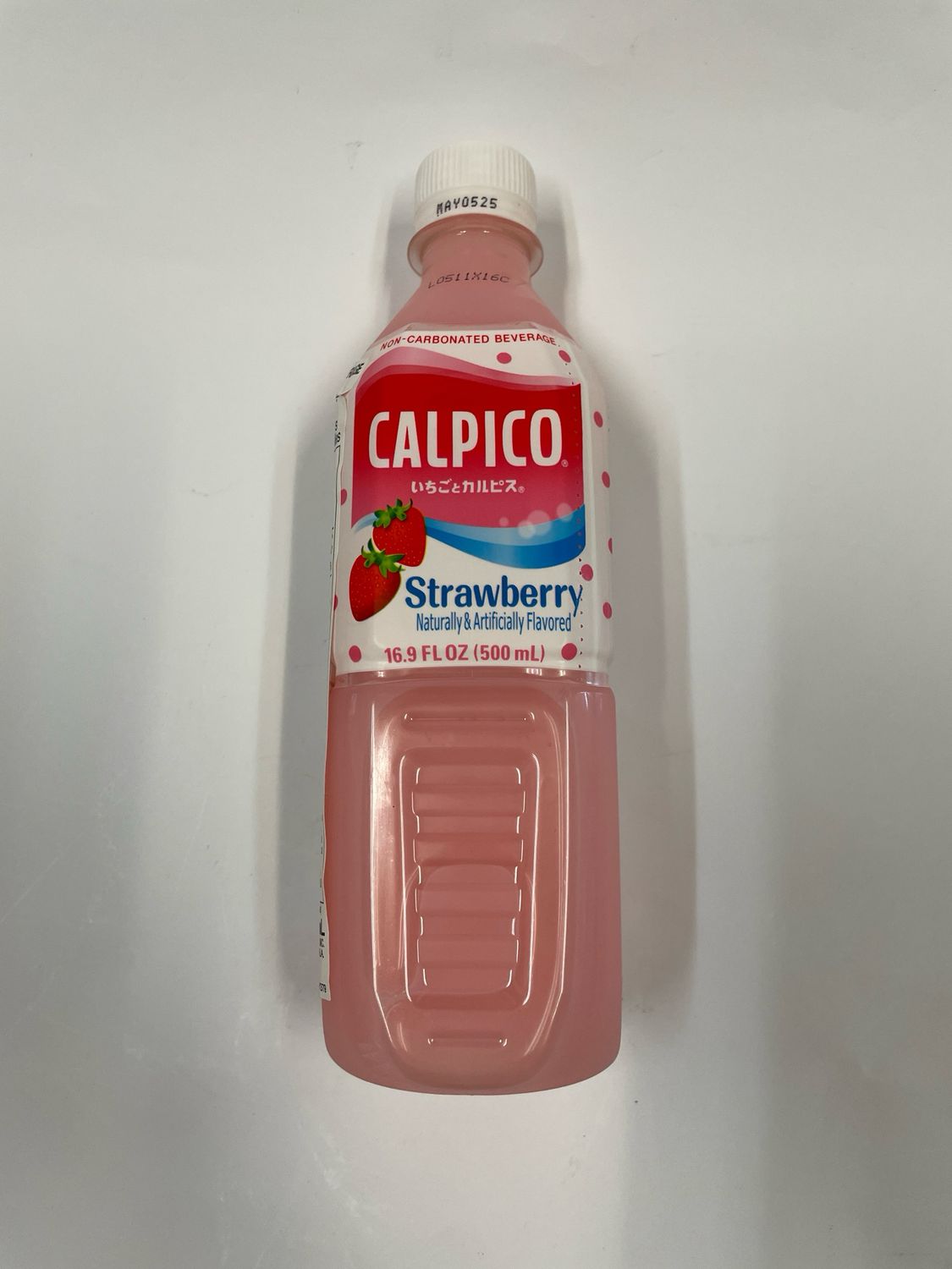 Calpico Non-Carbonated Beverage Strawberry 500ml