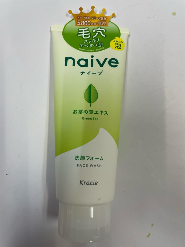 Kracie Naive Facial Cleansing Foam Green Tea