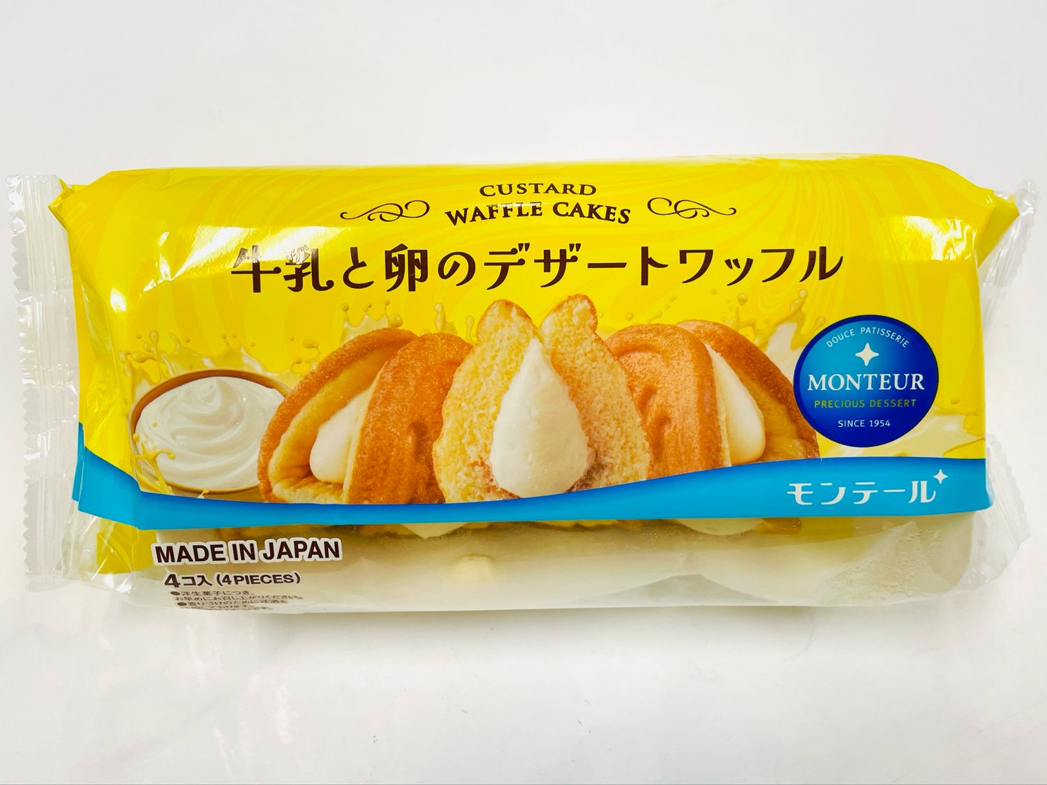 Monteur Waffle Cake Milk &amp; Egg 4pc