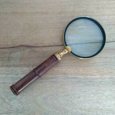 Magnifying Glass - Timber/Gold