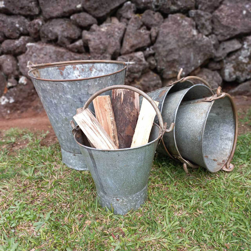 Iron Bucket W/Handle (5 sizes)