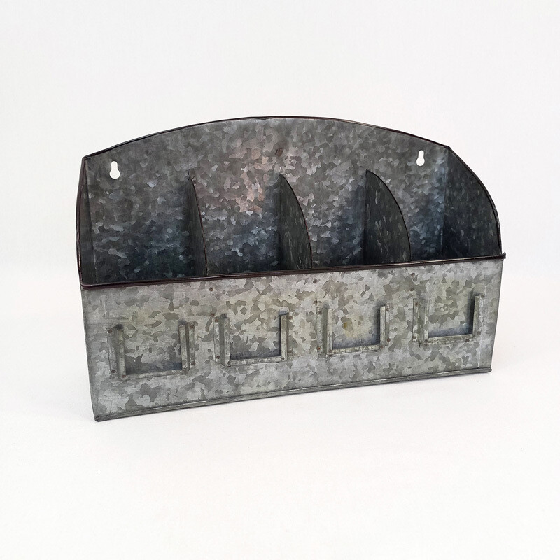Wall Planter Galv. 4 Part