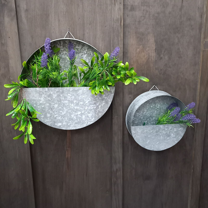 Round Wall Planter Galv. Lg