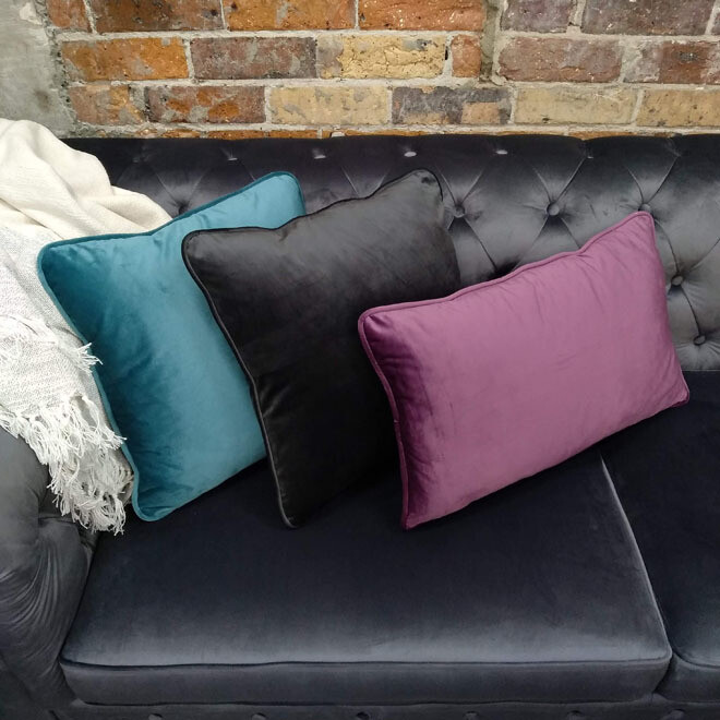 Rec Velvet Cushion