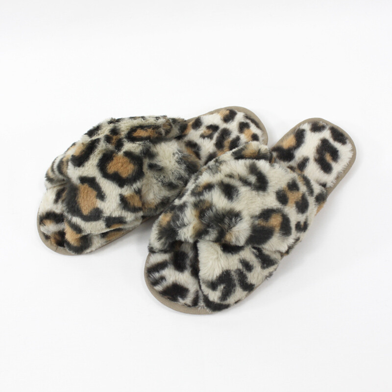 Crossover Plush Slippers - Cream Leopard