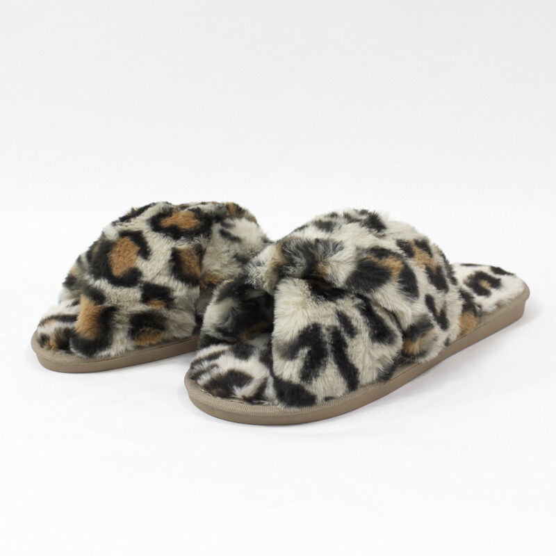Crossover Plush Slippers - Cream Leopard
