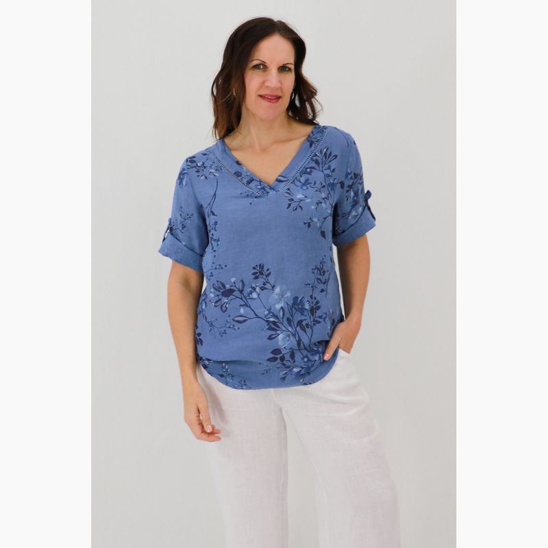 Nina Rolled Sleeve Petite Posy