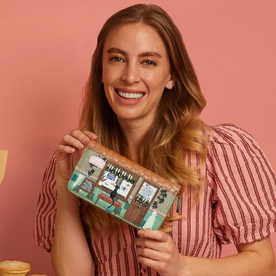 Large Ziparound Wallet - Pie Shop