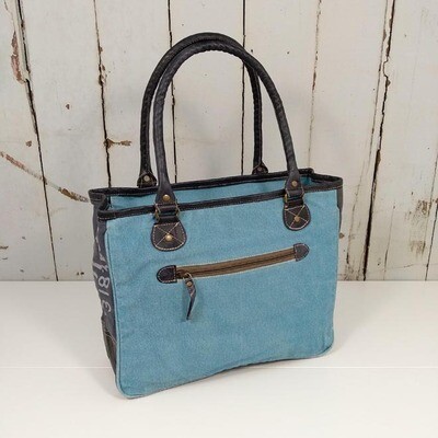 Holly - Tote