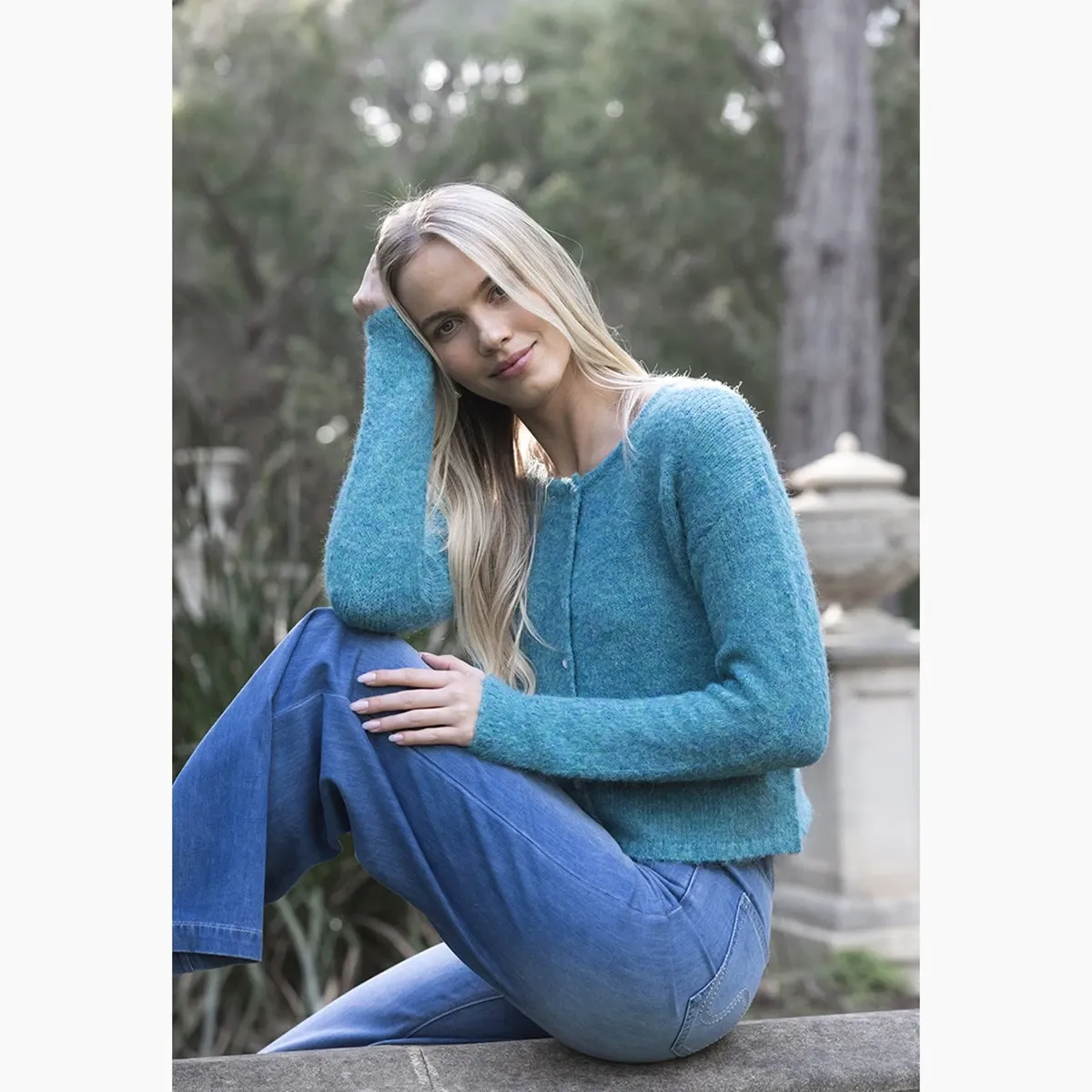 Nellie Cardi - Azure