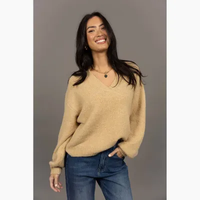 Nouveau V Neck - Latte