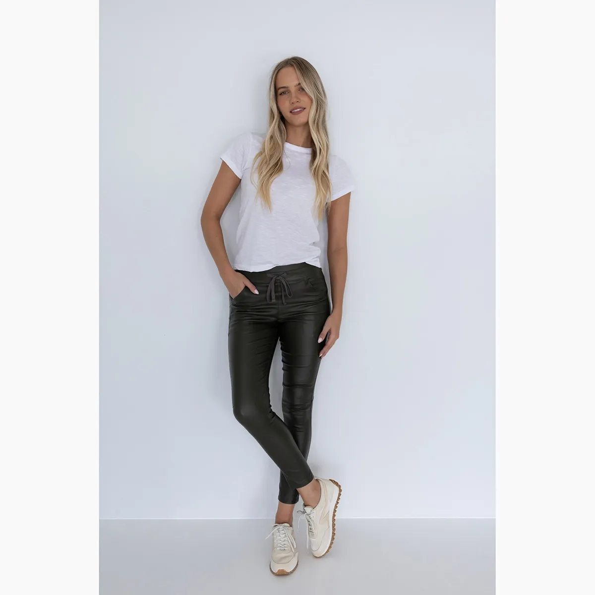 Status Pant - Khaki