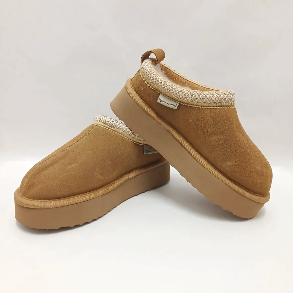 Lakota Slippers - Walnut