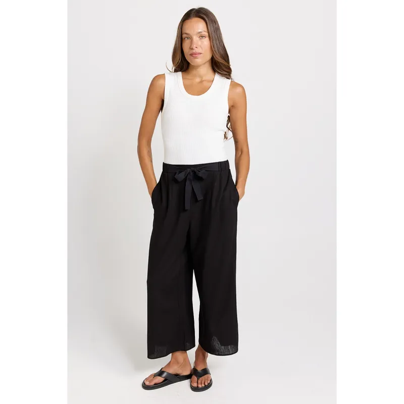 Bella Crop Pants - Black