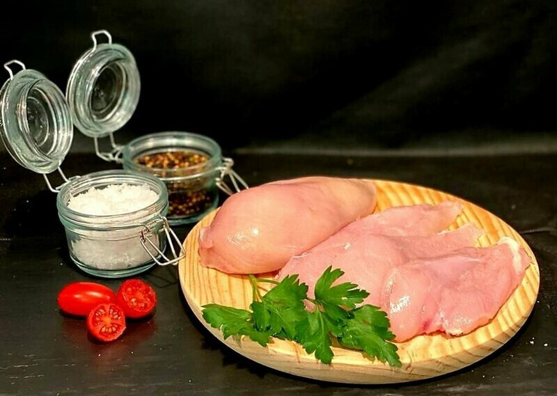 004 -- PECHUGA DE POLLO BLANCO  (Bandeja) 500grs