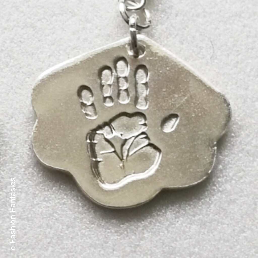 Flower Shaped Pendant Silver