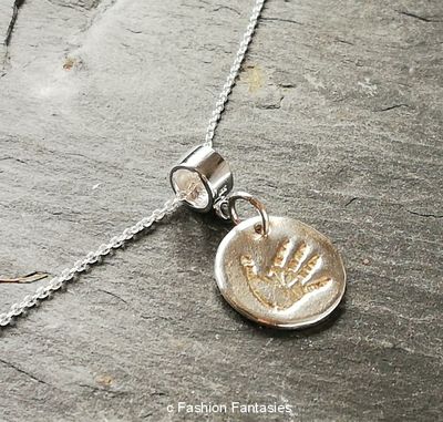 Plain Charm Carrier