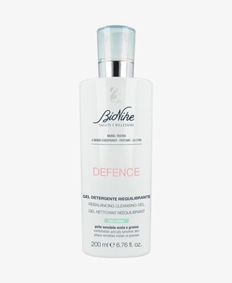 BIONIKE  DEFENCE GEL LIMPIADOR EQUILIBRANTE 200ML