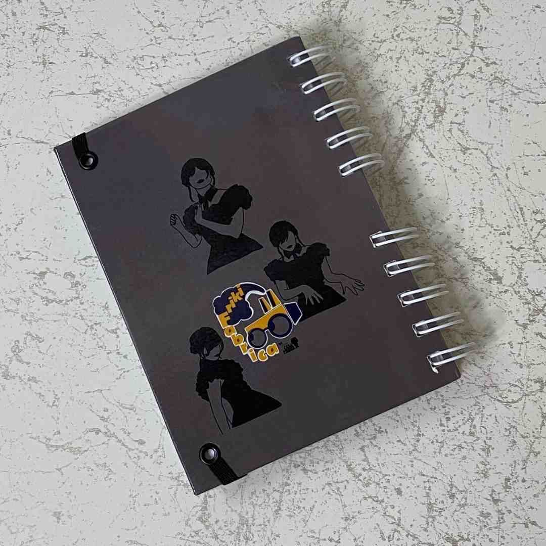 Wednesday cuaderno personalizado tapa dura A6