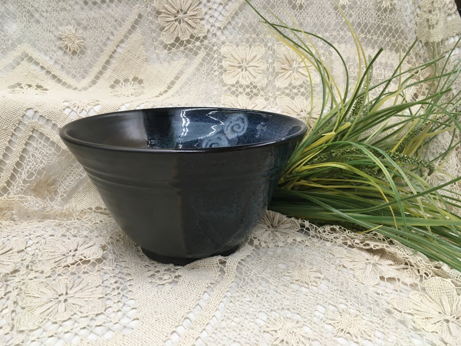 Bowl, Medium Deep - Pavlo Pottery - Canadian Handmade 