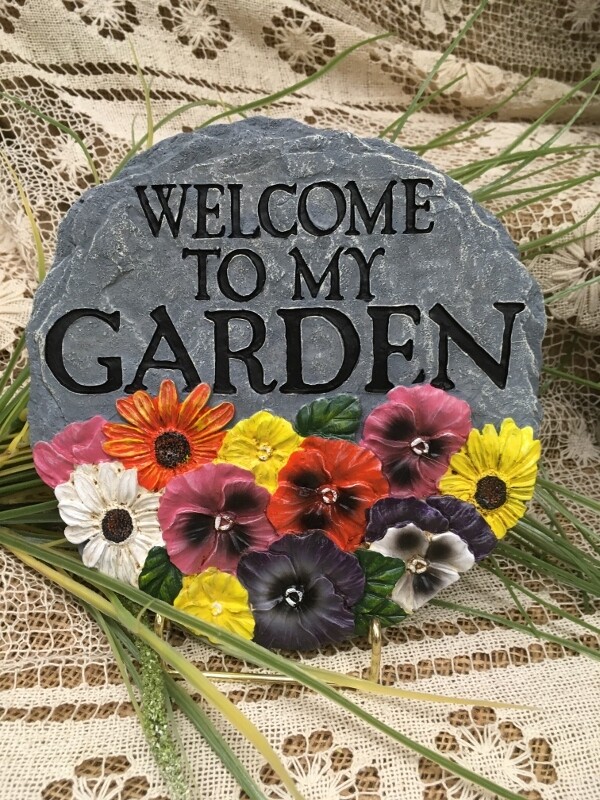 Garden Stepping Stone - Welcome to my Garden - 8 inch diameter
