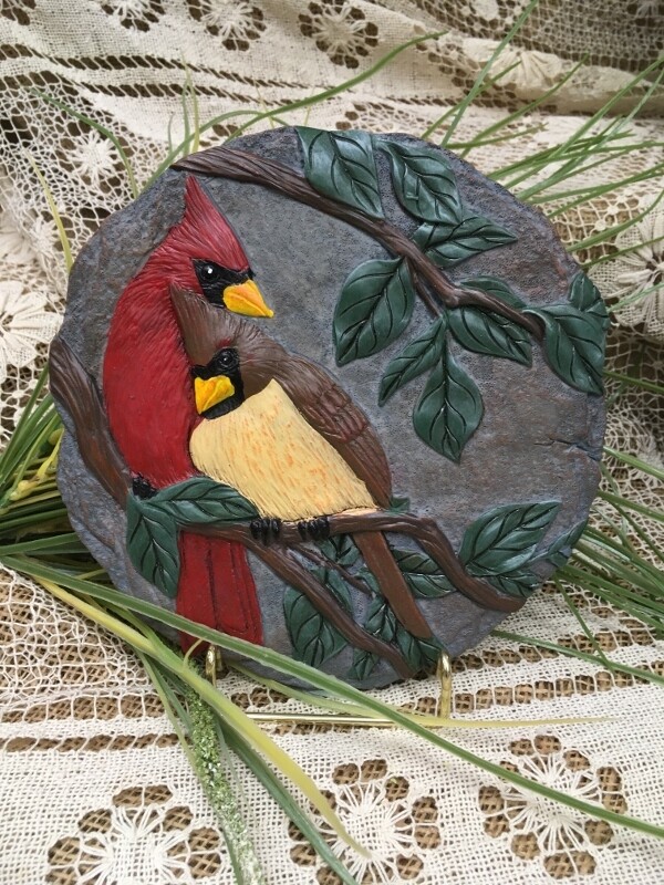 Garden Stepping Stone - Cardinal Pair - 8 inch diameter