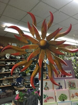 Wind Spinner - Firedance - Two sets of fins - 6' 7" tall on a 5 prong stake