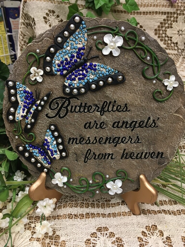 Garden Stepping Stone - Butterflies are angels' messengers from heaven - 9 inch diameter - beadwork Cala Lillies