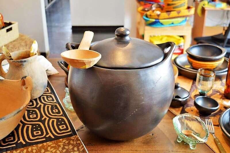 Olla con tapa Chamba
