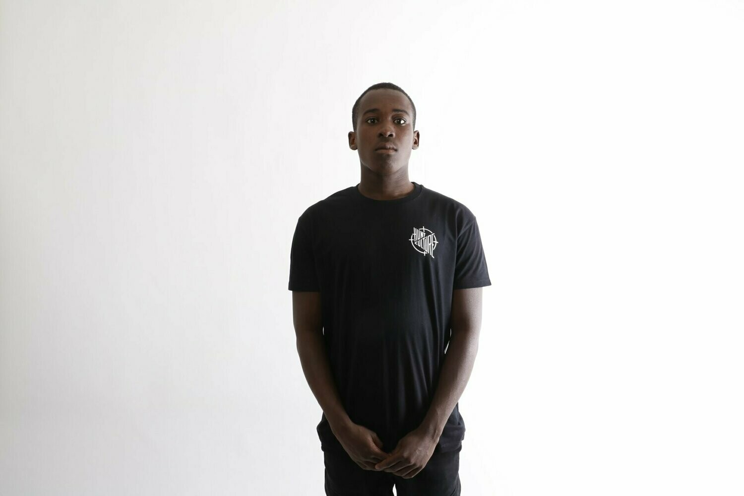 Simple Logo Tee BLACK/WHITE